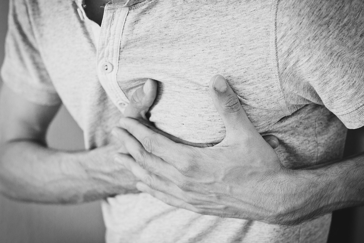 heartache 1846050 1280